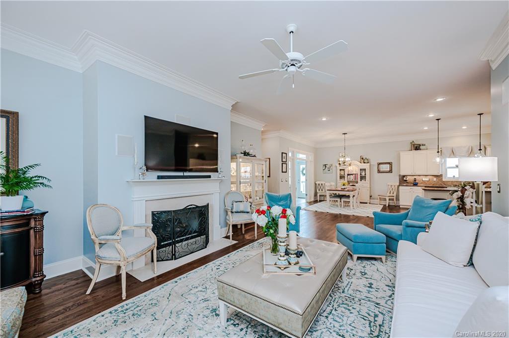 17221 Hedgerow Park Road Charlotte NC 28277