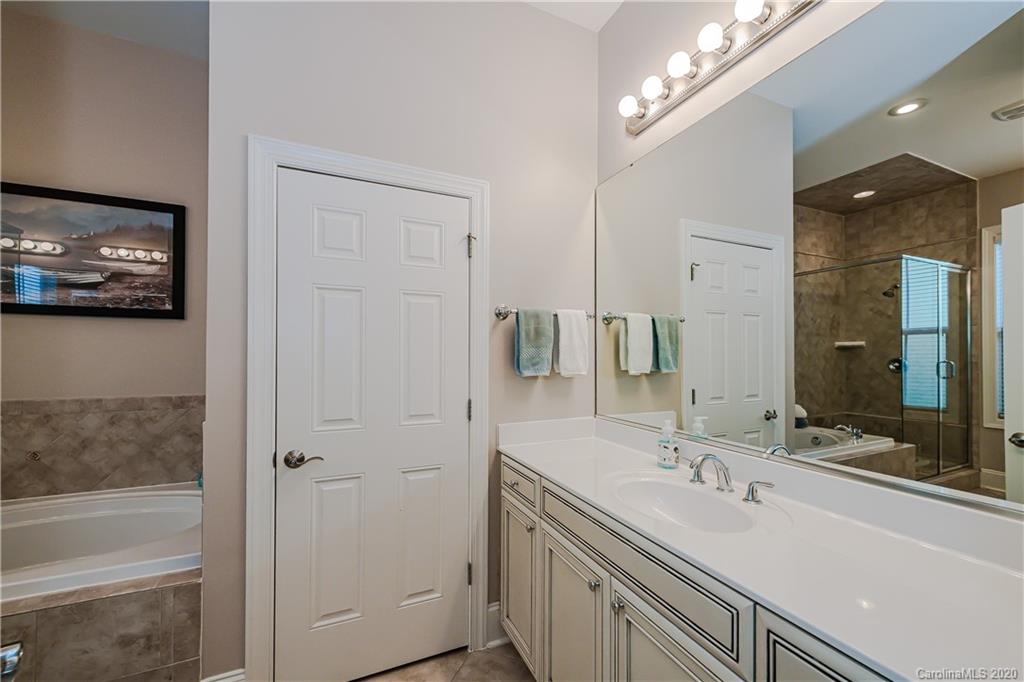 17221 Hedgerow Park Road Charlotte NC 28277