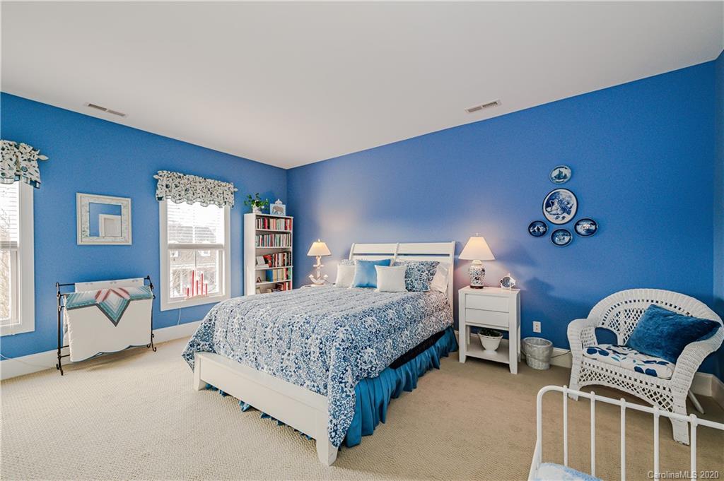 17221 Hedgerow Park Road Charlotte NC 28277