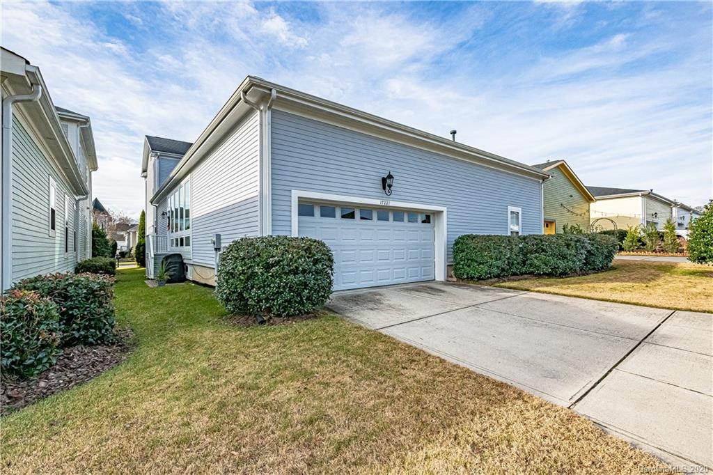 17221 Hedgerow Park Road Charlotte NC 28277