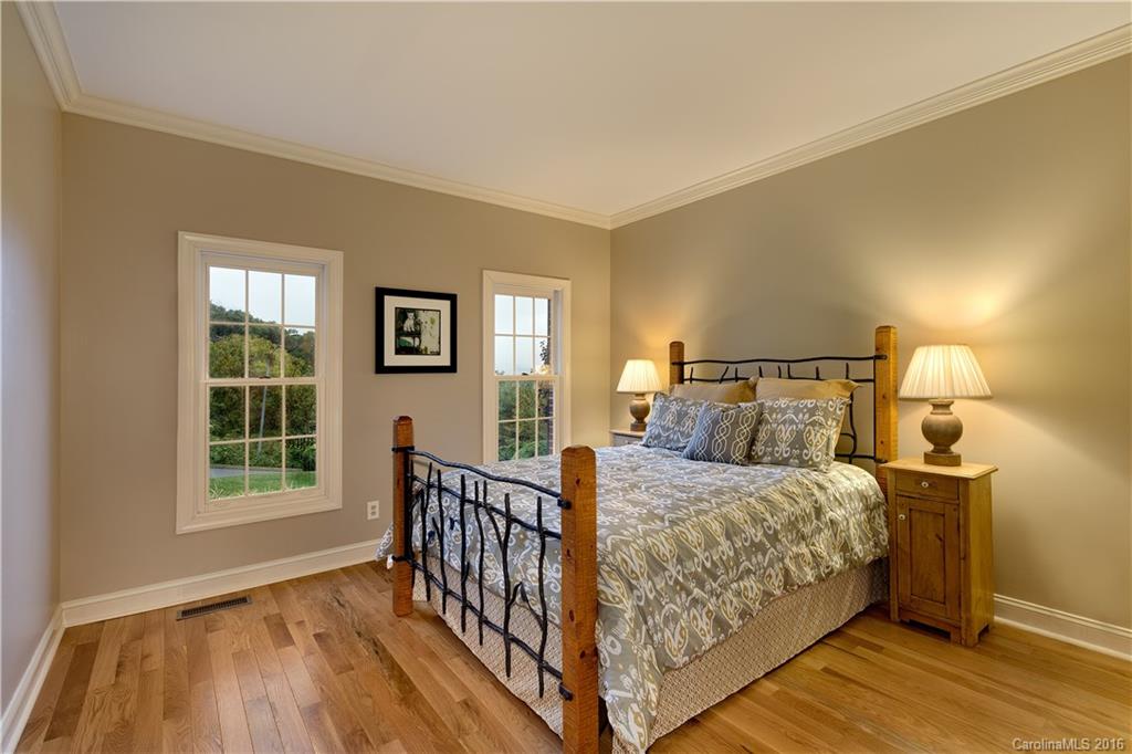 4 Elk Mountain Ridge Asheville NC 28804
