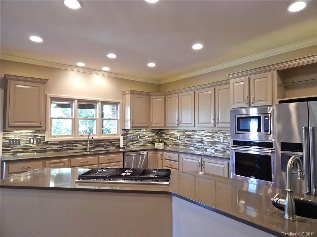 4 Elk Mountain Ridge Asheville NC 28804