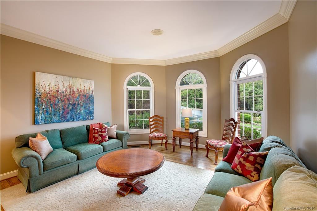 4 Elk Mountain Ridge Asheville NC 28804