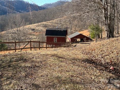 219 Rocking Horse Trail Burnsville NC 28714