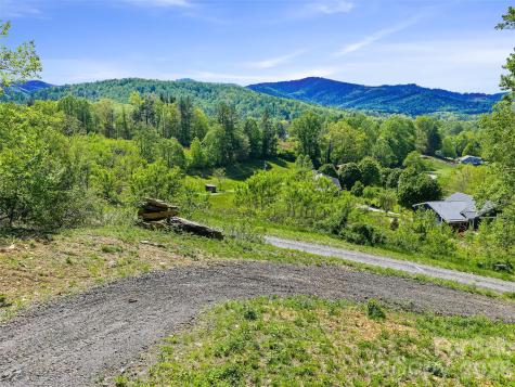 85 Shangrila Trail Spruce Pine NC 28777