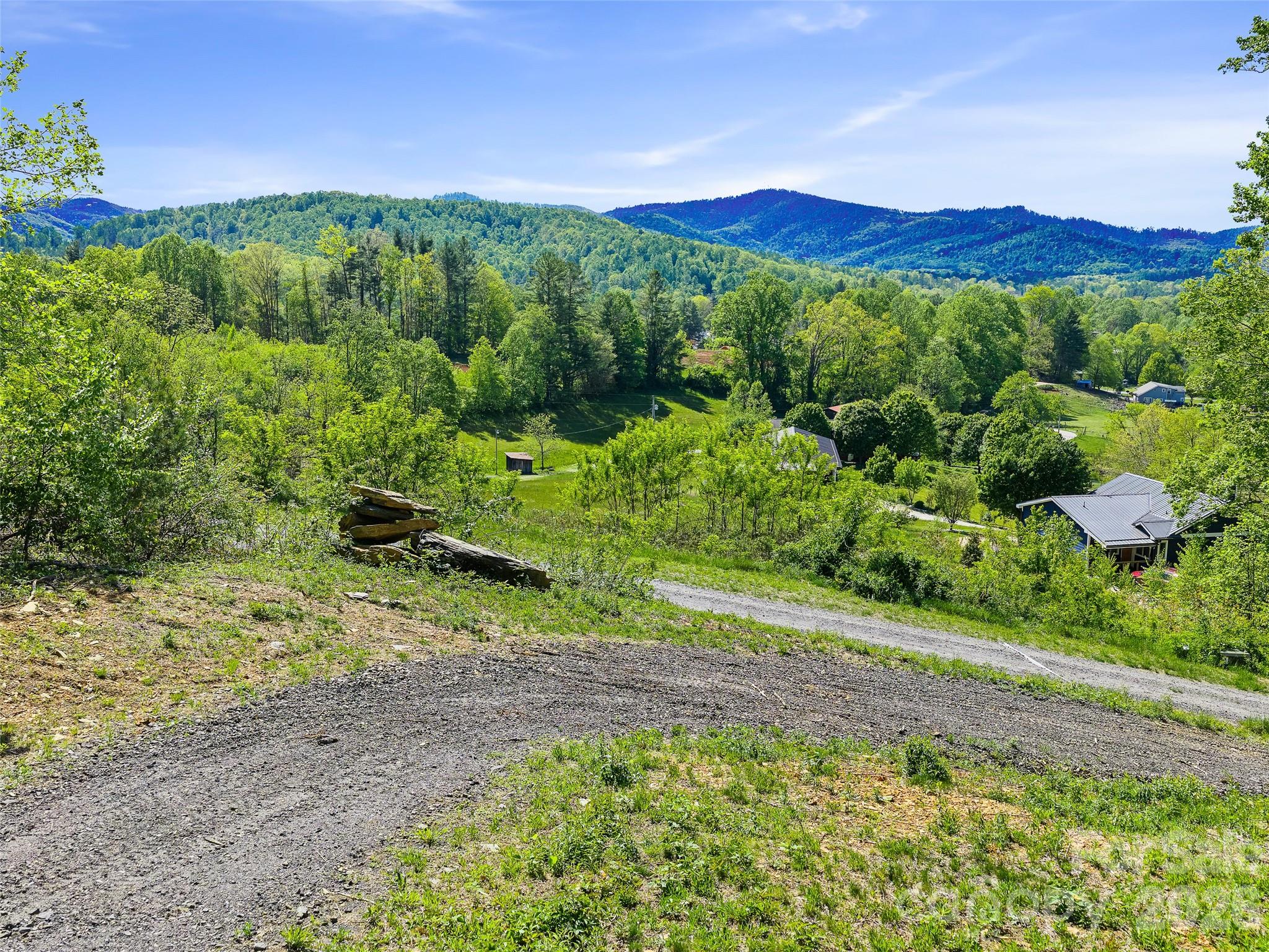 85 Shangrila Trail Spruce Pine NC 28777