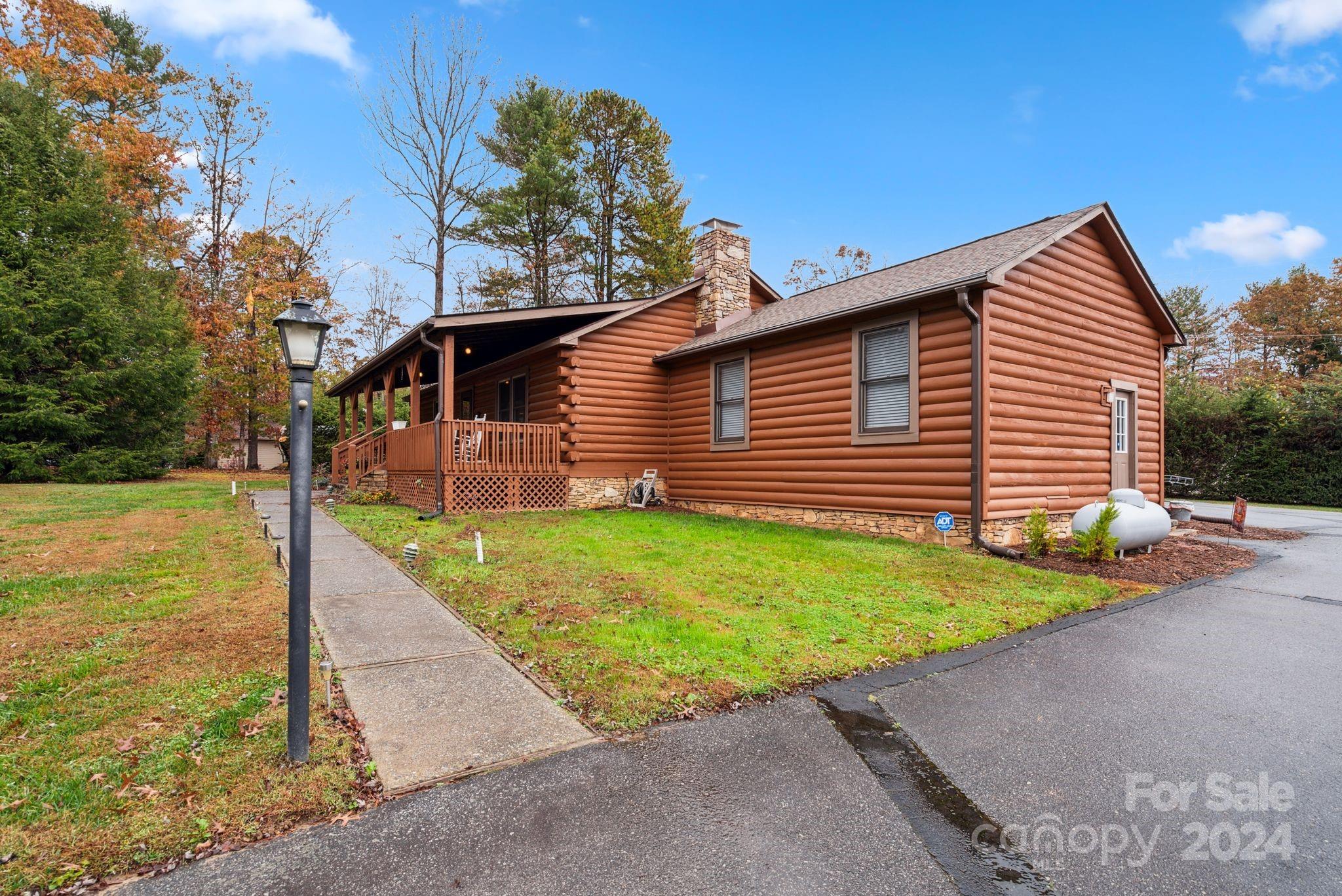 42 Pine Tree Lane Flat Rock NC 28731