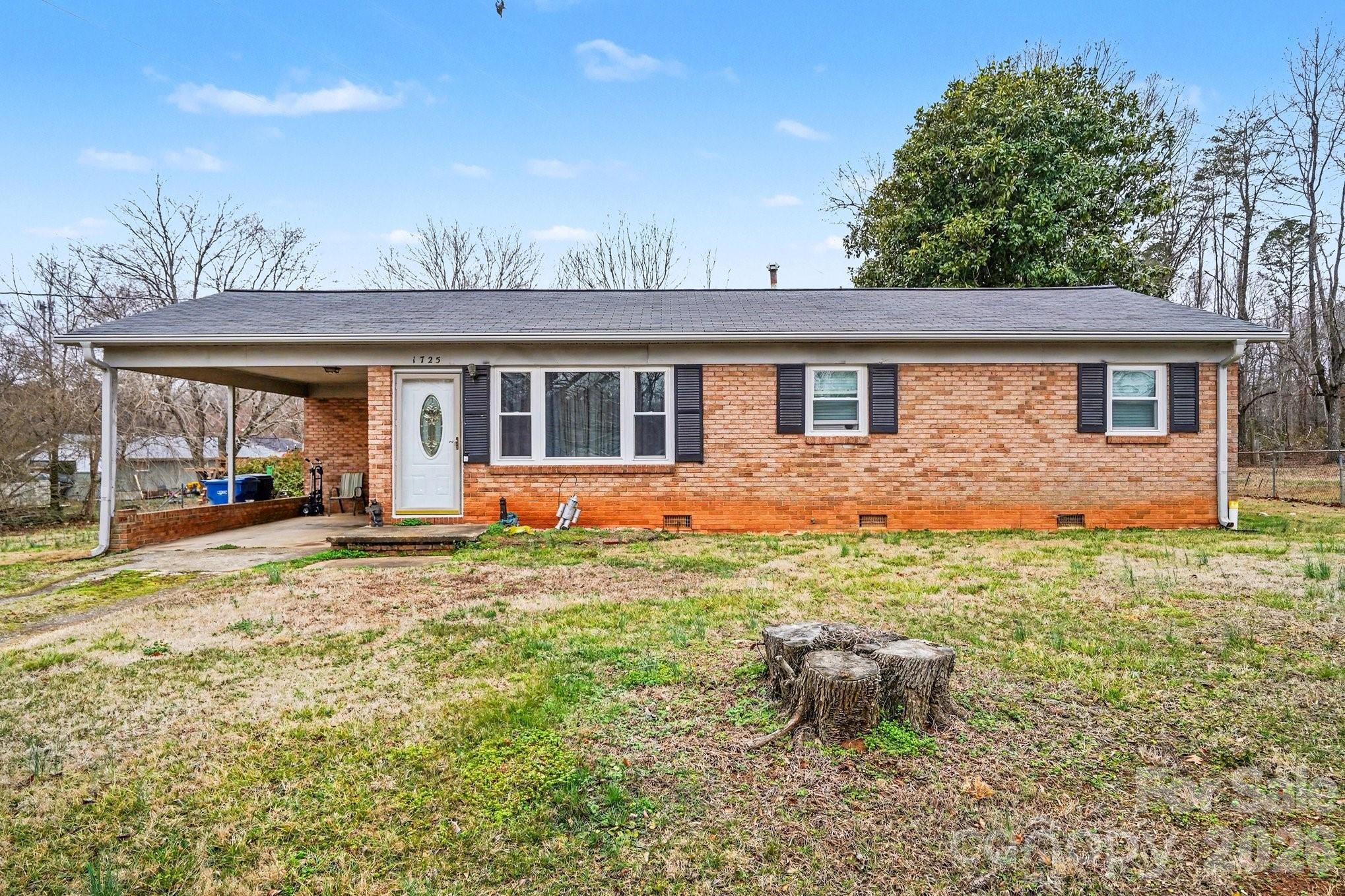 1725 26th Street NE Hickory NC 28601