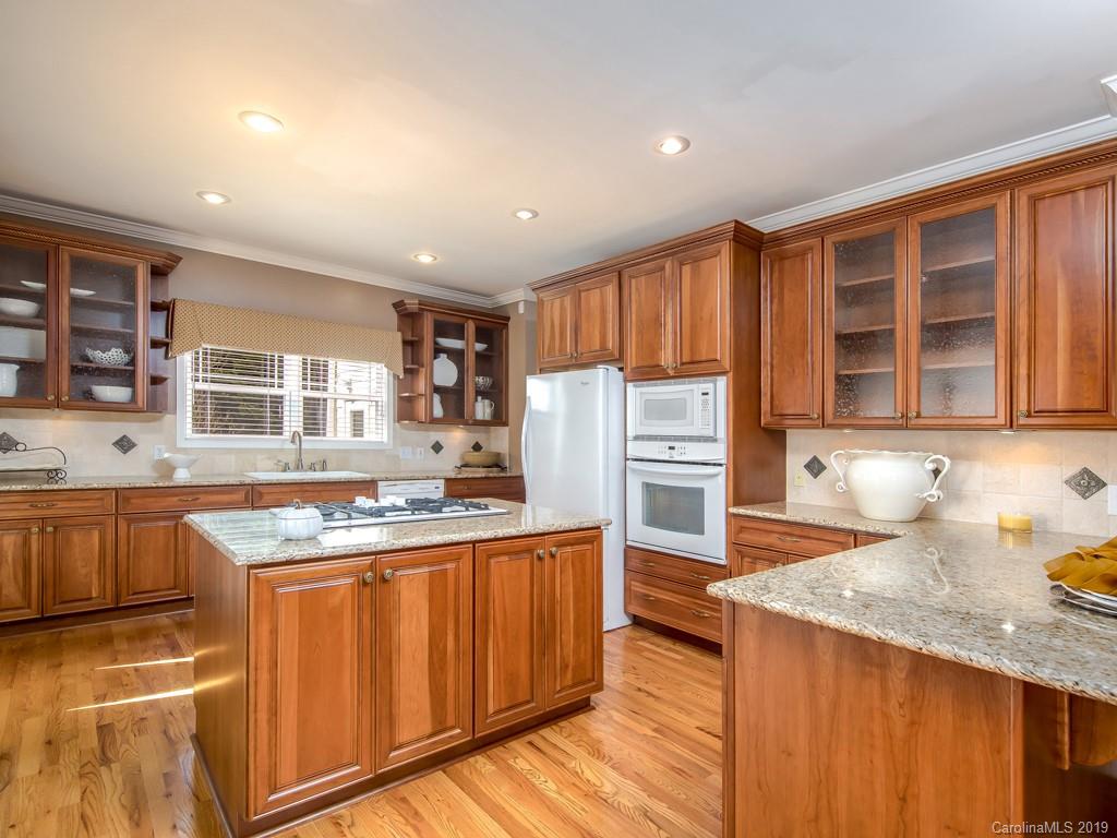 22 Whitetail Drive Weaverville NC 28787