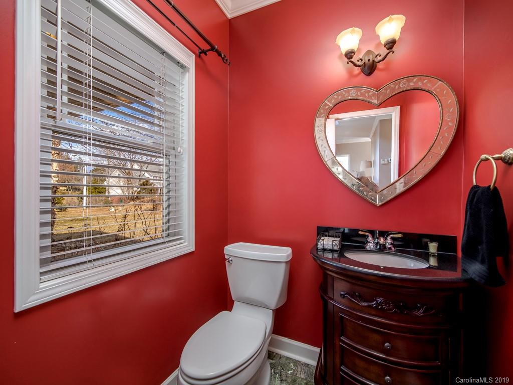 22 Whitetail Drive Weaverville NC 28787