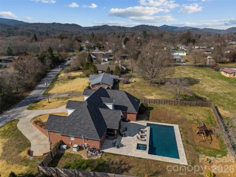719 Neely Road Brevard NC 28712