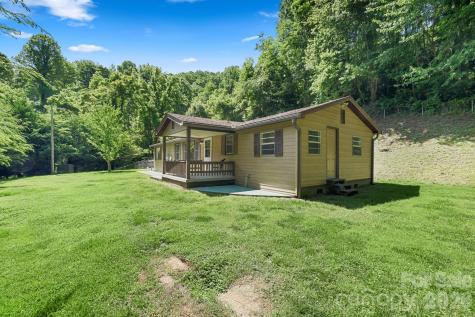 270 Slim Dillard Road Sylva NC 28779