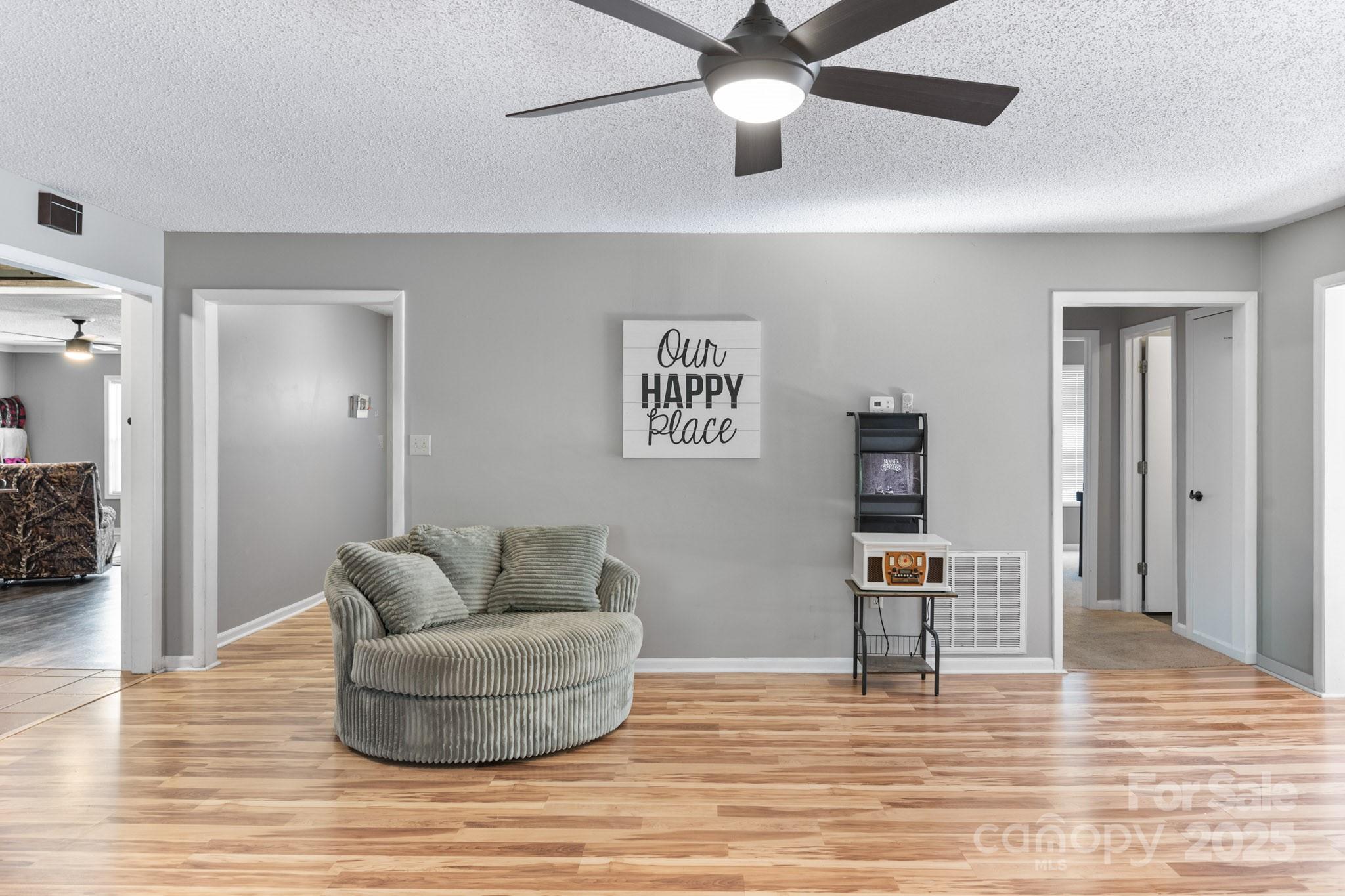 26 Sydney Lane Asheville NC 28806