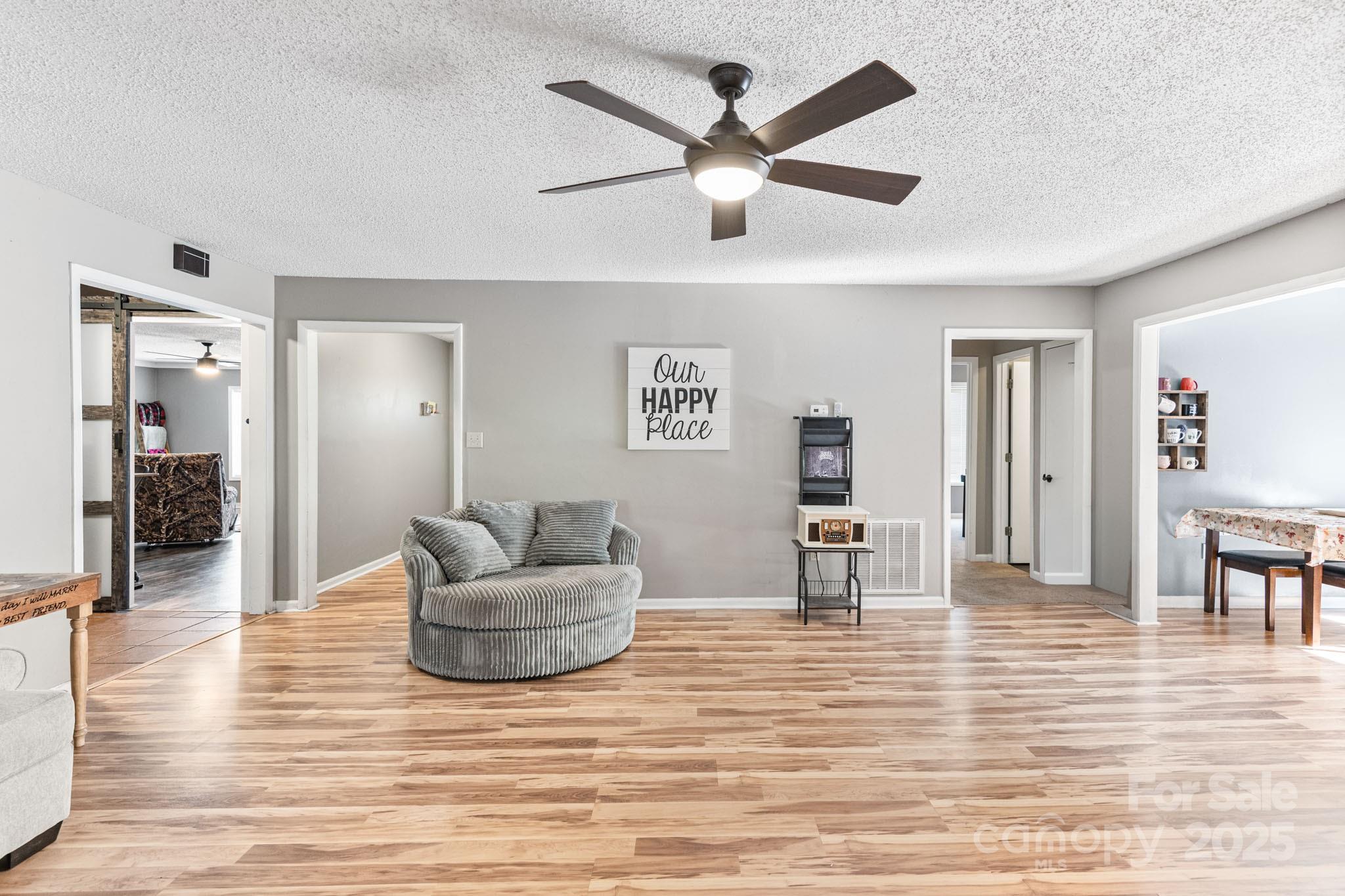 26 Sydney Lane Asheville NC 28806