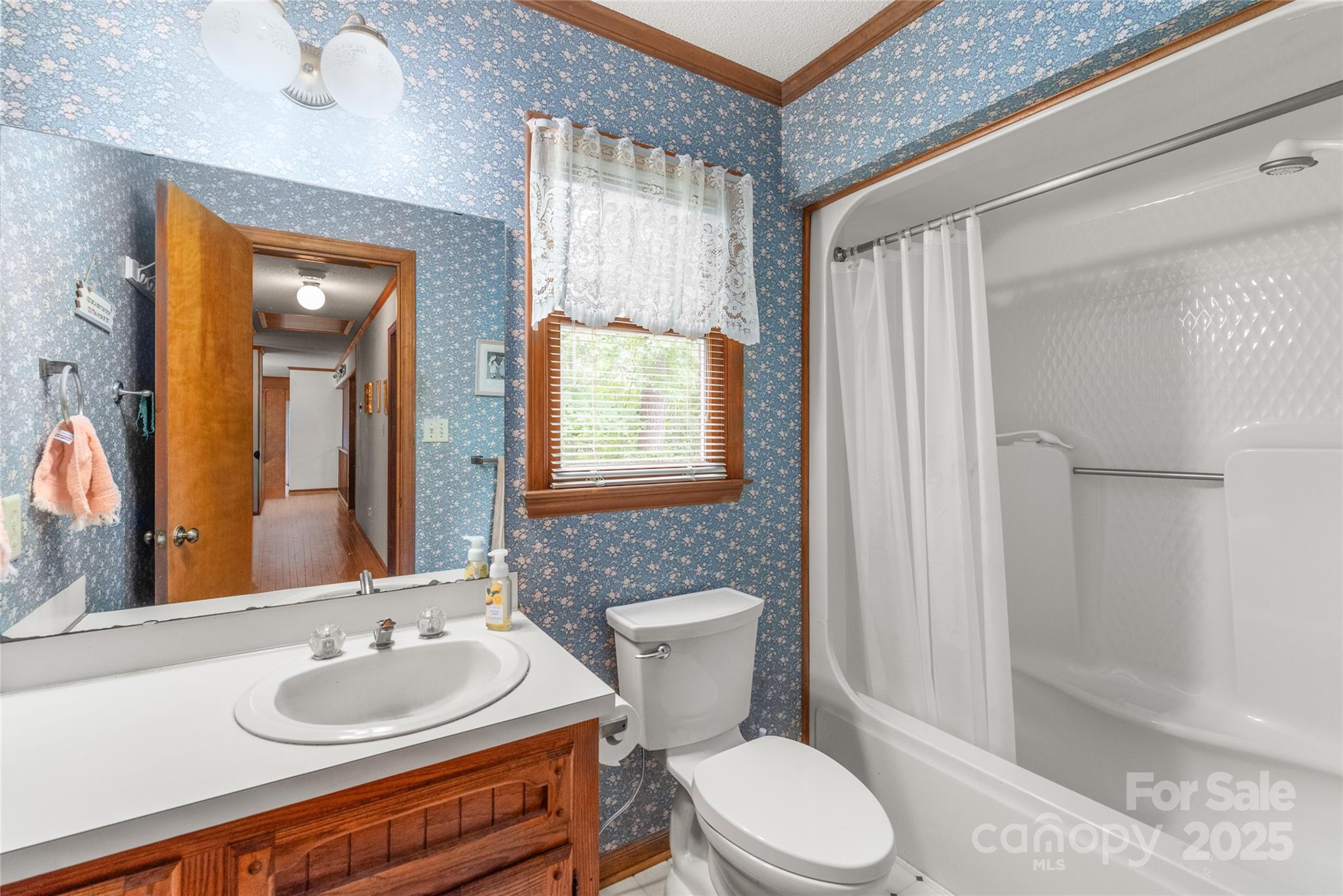 310 Oakwood Drive Mount Holly NC 28120
