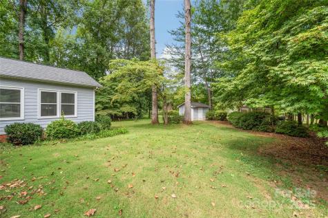 310 Oakwood Drive Mount Holly NC 28120