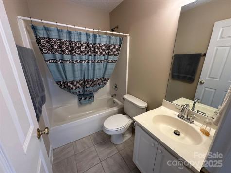 8423 Quail Hollow Drive Harrisburg NC 28075