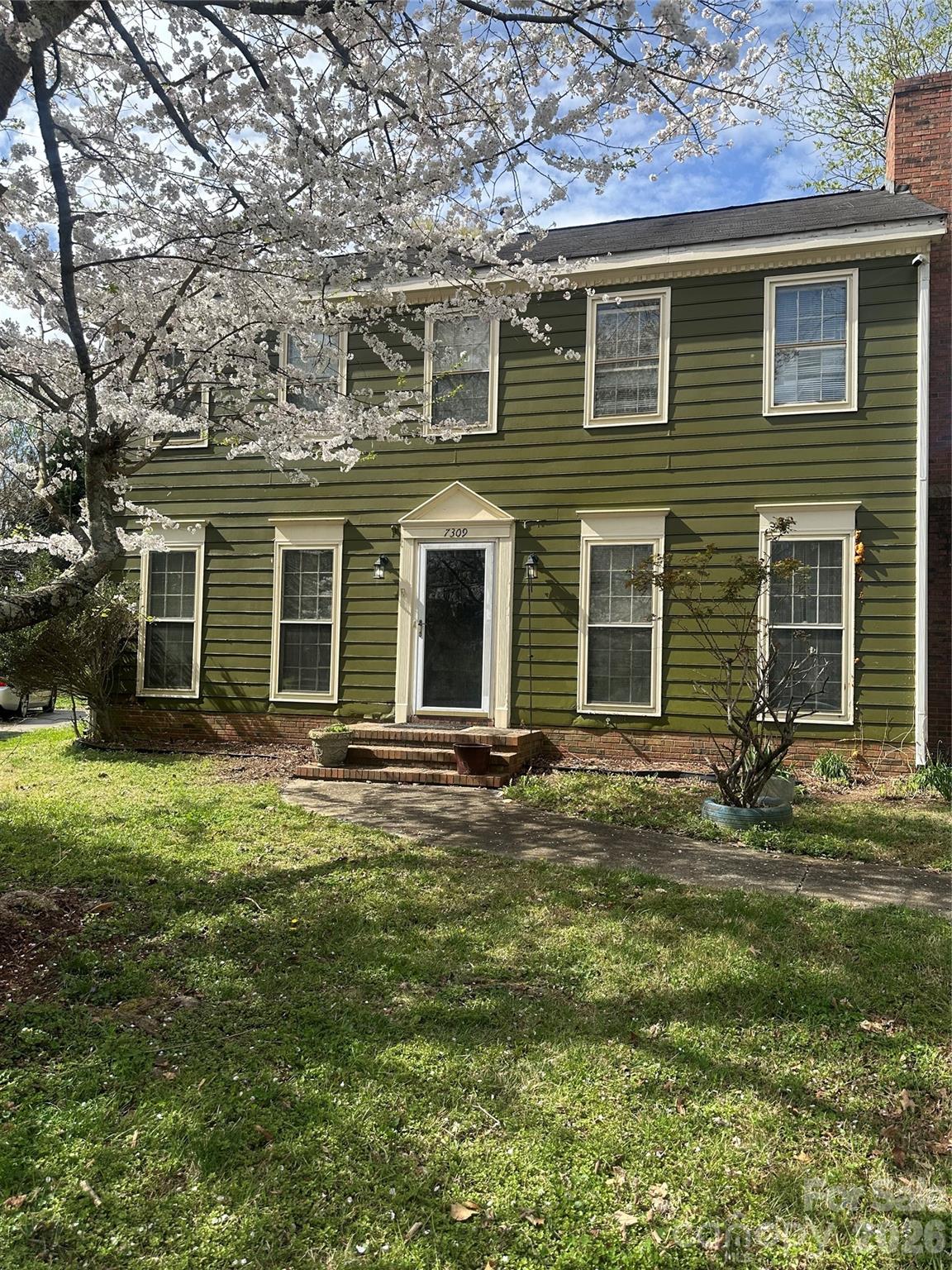 7309 Palmetto Court Charlotte NC 28227