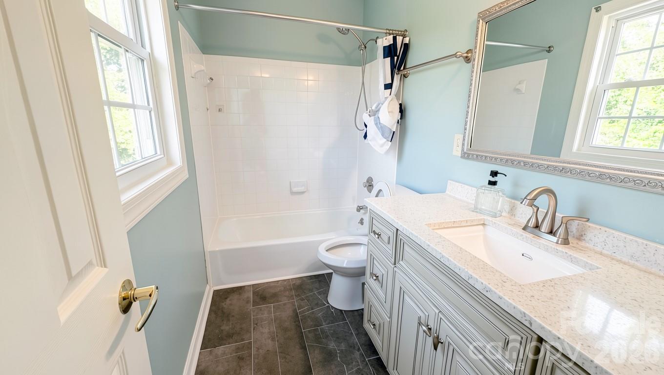 7218 Quail Ridge Drive Charlotte NC 28226