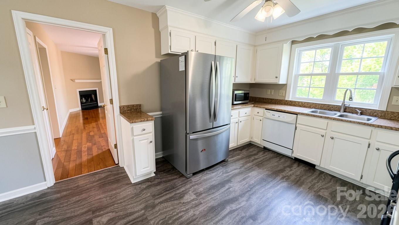 7218 Quail Ridge Drive Charlotte NC 28226