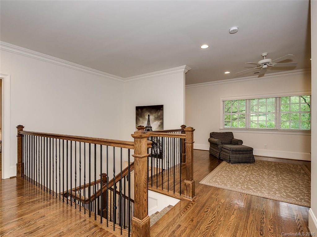 1523 Clayton Drive Charlotte NC 28203