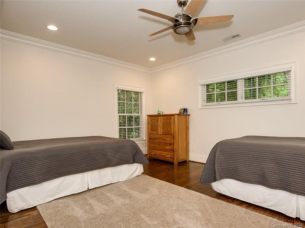 1523 Clayton Drive Charlotte NC 28203