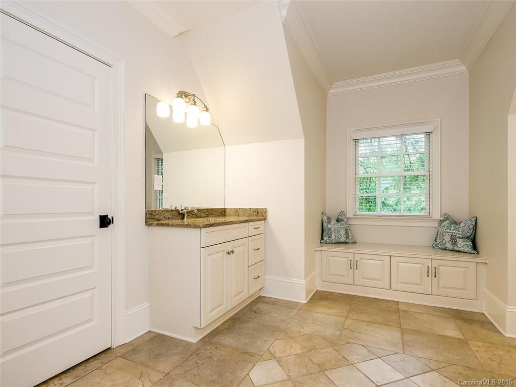1523 Clayton Drive Charlotte NC 28203
