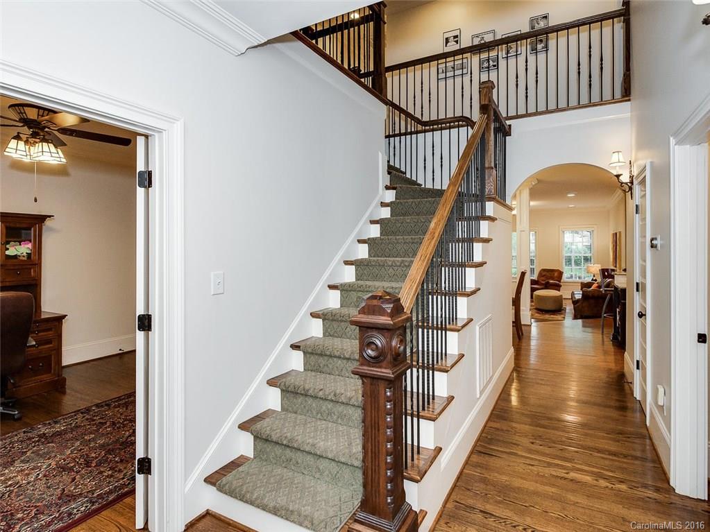 1523 Clayton Drive Charlotte NC 28203