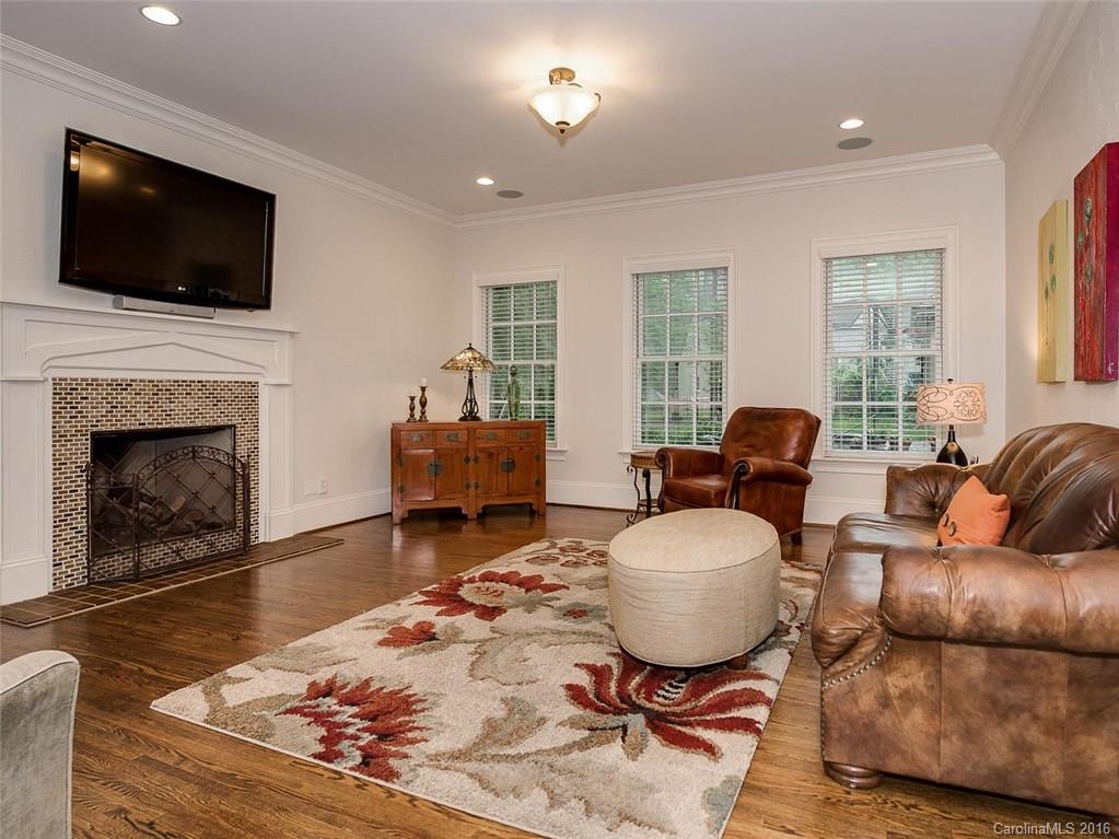 1523 Clayton Drive Charlotte NC 28203