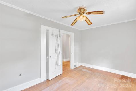 409 Gold Street Shelby NC 28150