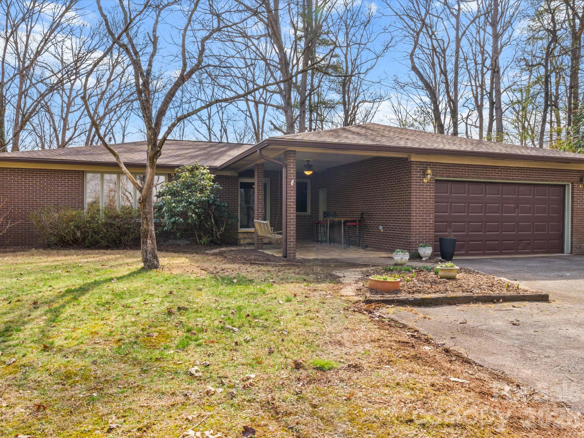 200 Canterbury Road Cullowhee NC 28723