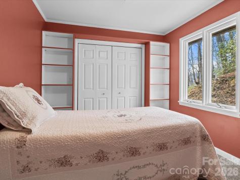200 Canterbury Road Cullowhee NC 28723