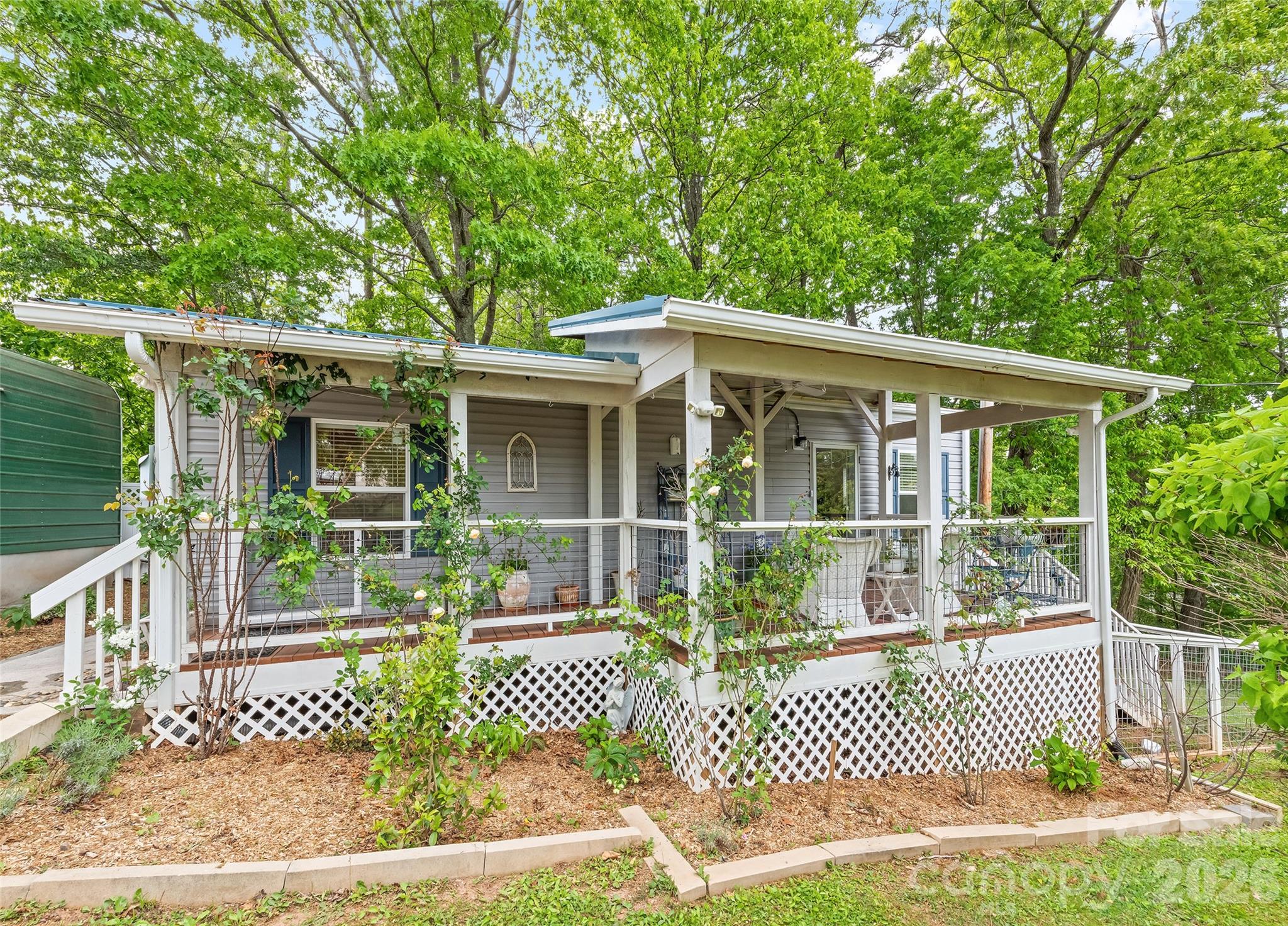 17 King Drive Leicester NC 28748