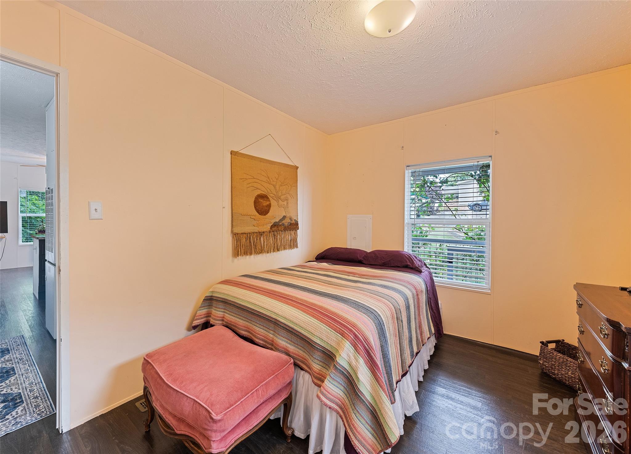 17 King Drive Leicester NC 28748