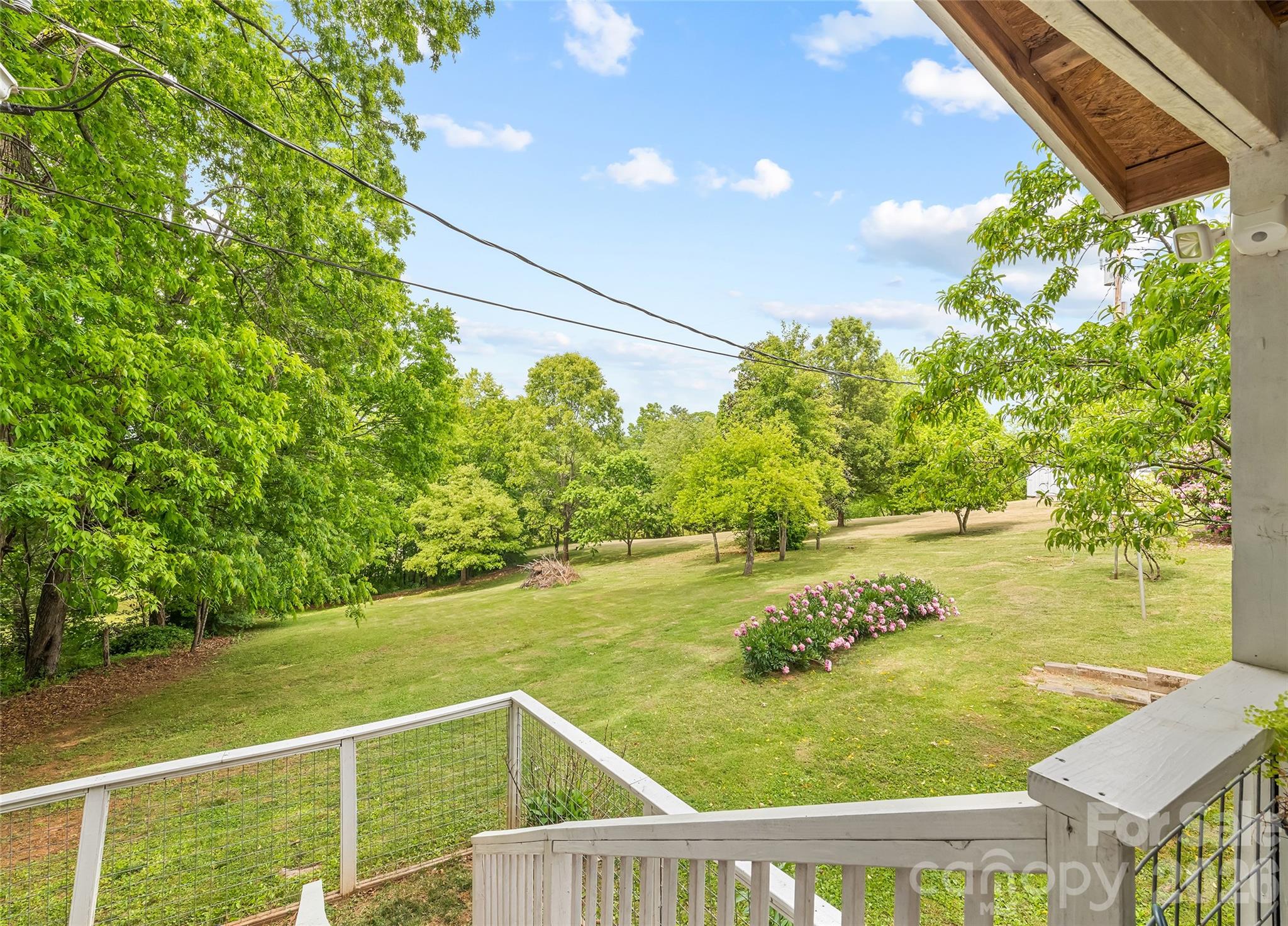 17 King Drive Leicester NC 28748