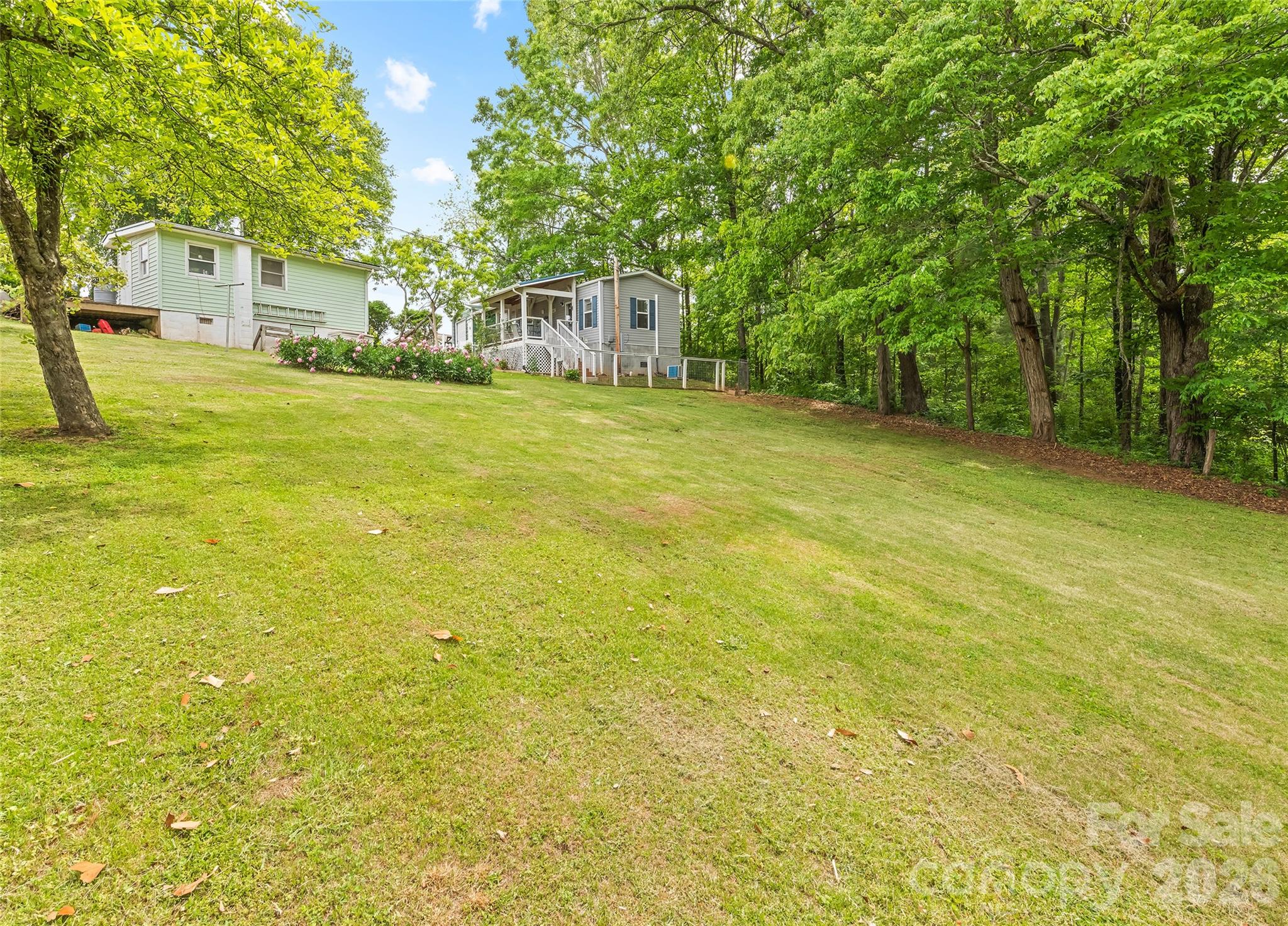 17 King Drive Leicester NC 28748
