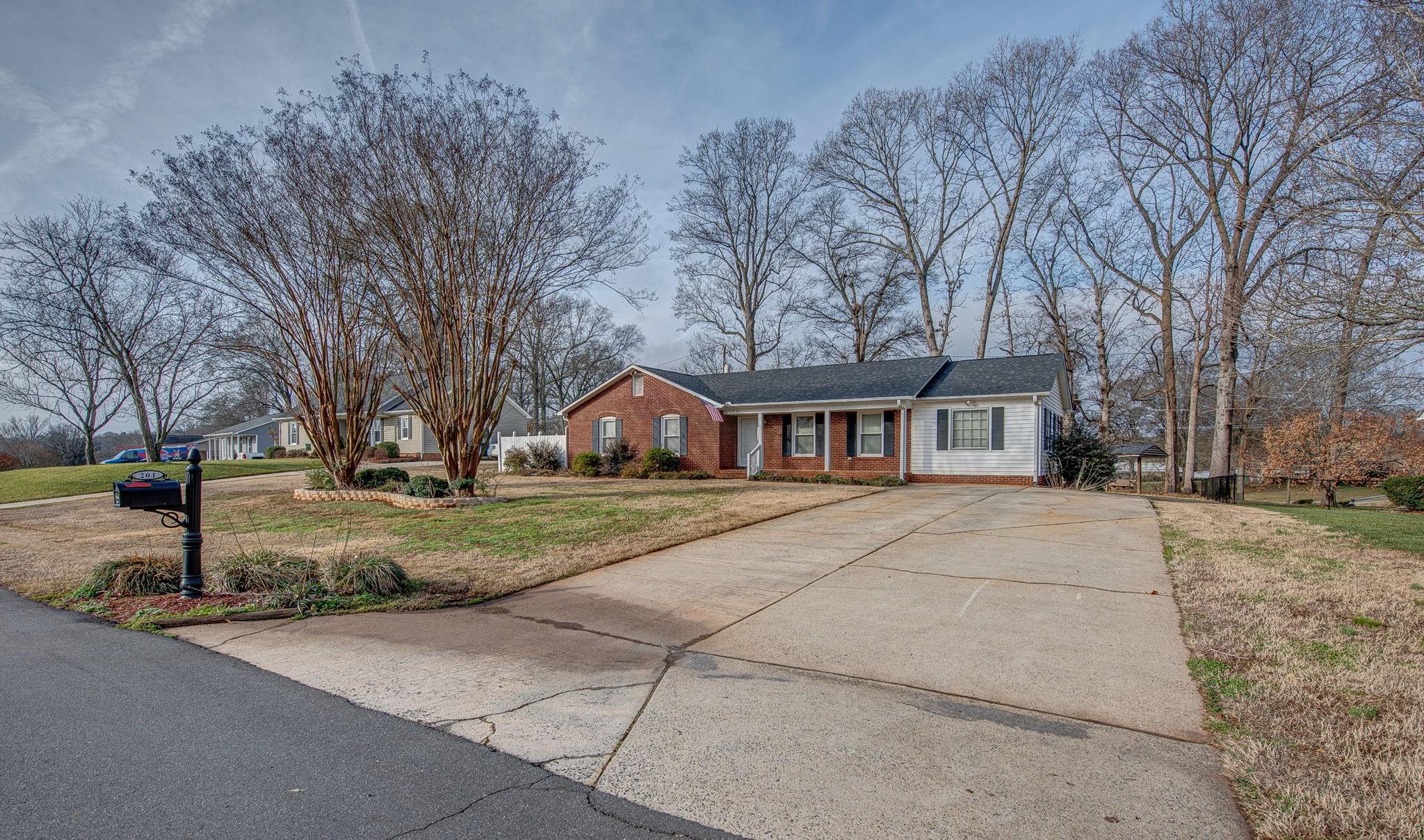 201 Hughey Drive Gastonia NC 28056