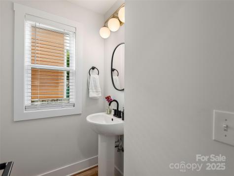 21 Busbee View Road Asheville NC 28803