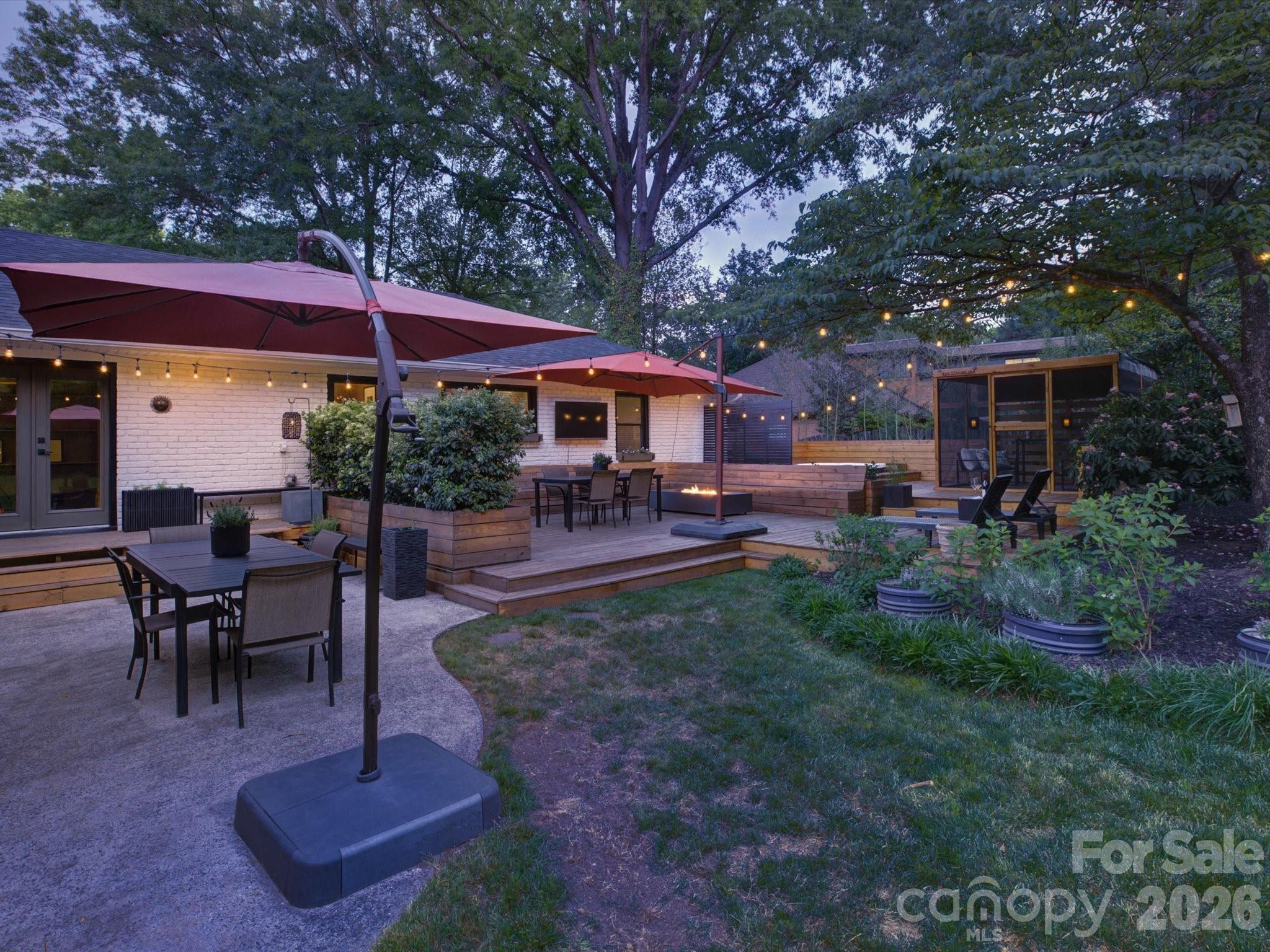 1419 Redcoat Drive Charlotte NC 28211