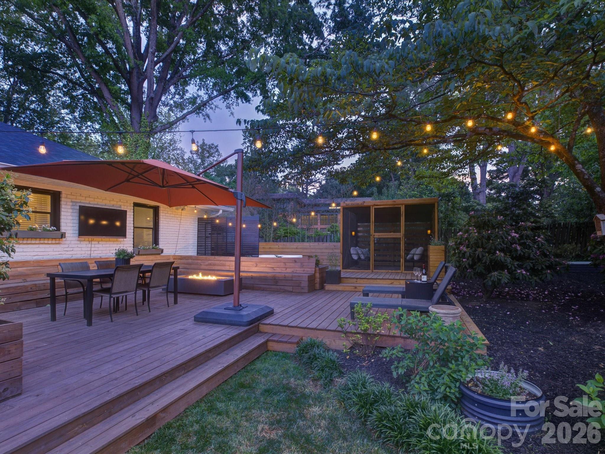 1419 Redcoat Drive Charlotte NC 28211