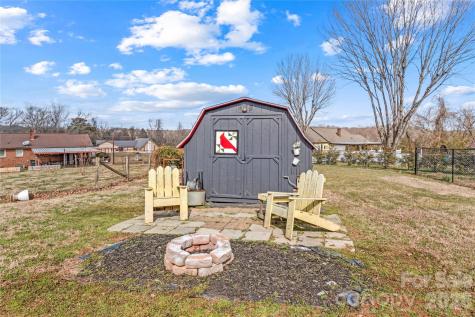 113 Hardy Street Jonesville NC 28642