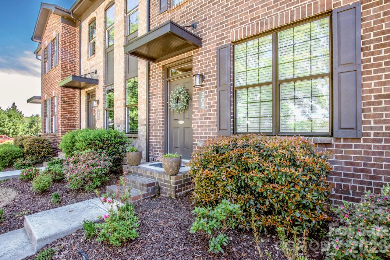 308 Linestowe Drive Belmont NC 28012