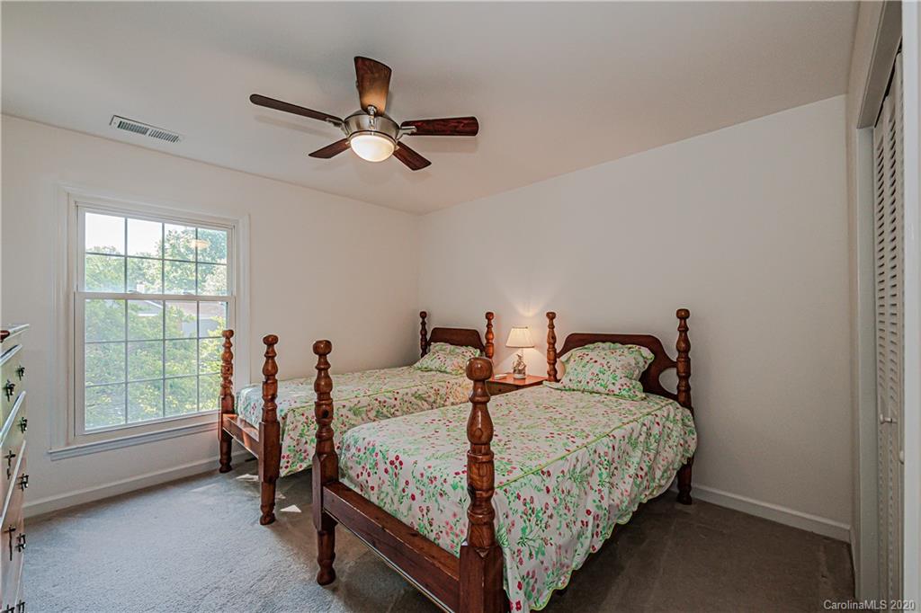 4406 Simsbury Road Charlotte NC 28226