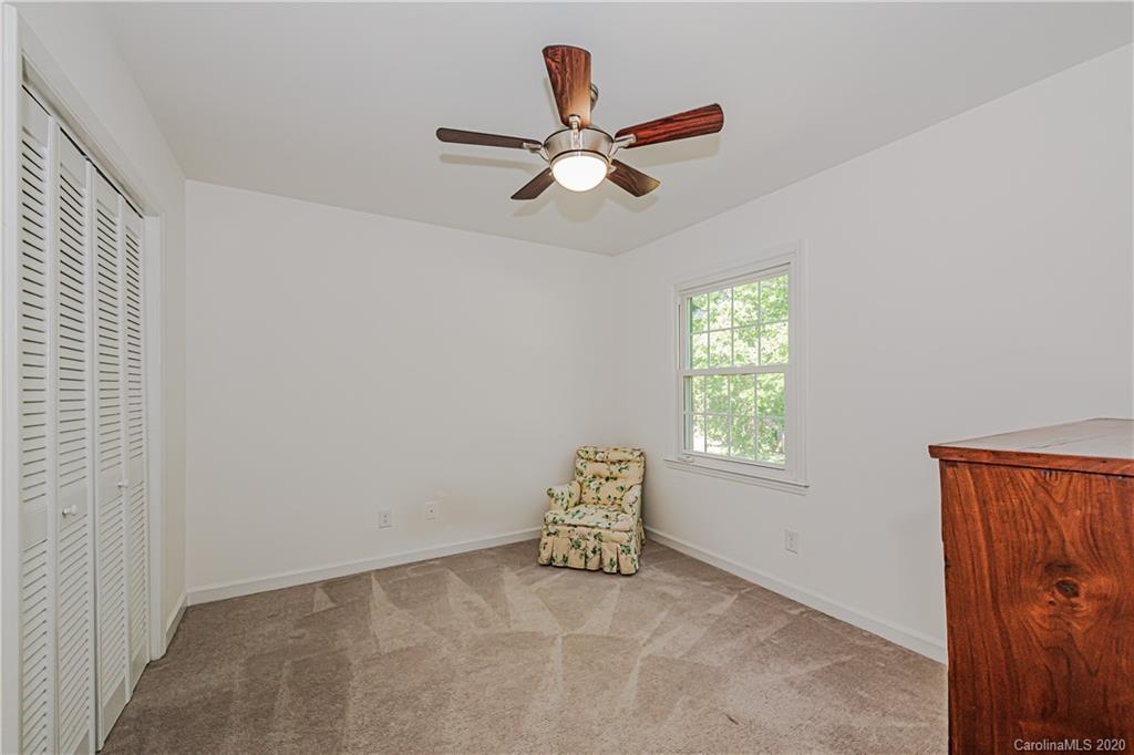 4406 Simsbury Road Charlotte NC 28226