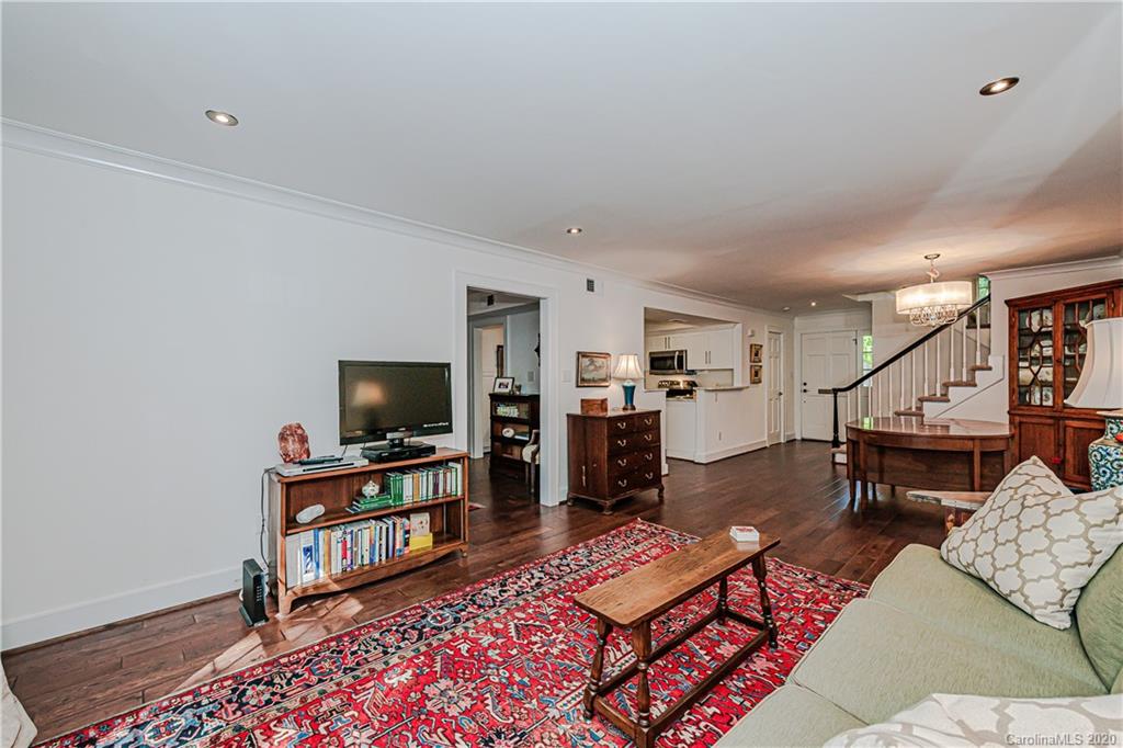 4406 Simsbury Road Charlotte NC 28226