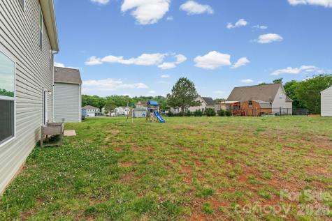 180 Charleston Meadow Loop Mocksville NC 27028