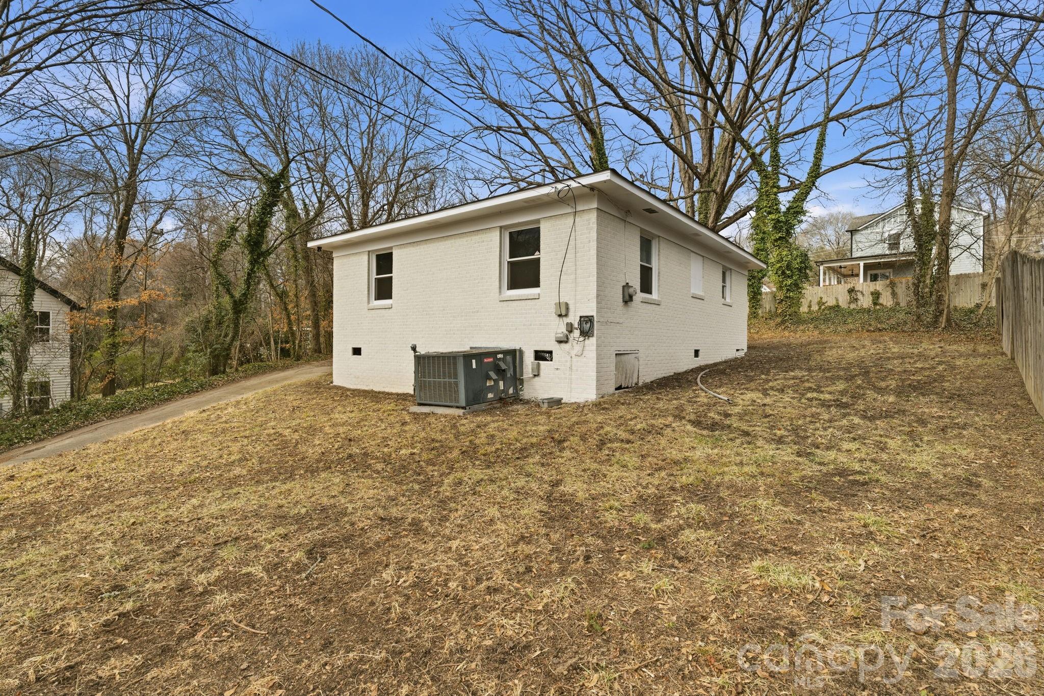 705 Gem Street Kannapolis NC 28083