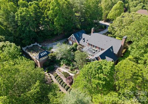 240 21st Avenue Drive NW Hickory NC 28601