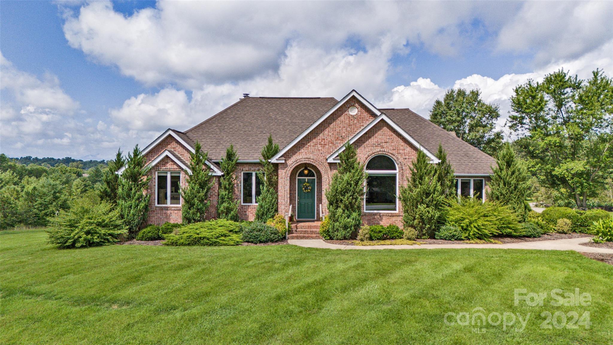 19 Scenic View Drive Weaverville NC 28787
