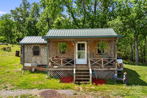 410 Fork Mountain Road Bakersville NC 28705